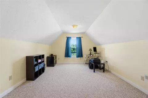 Bedroom - 5700 Kizer Ln, Springfield, OH 45502 photo 13 of 13