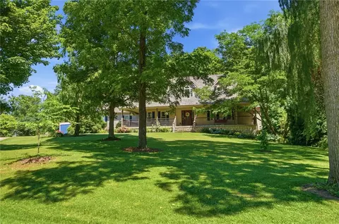 Exterior - 5700 Kizer Ln, Springfield, OH 45502 photo 2 of 21