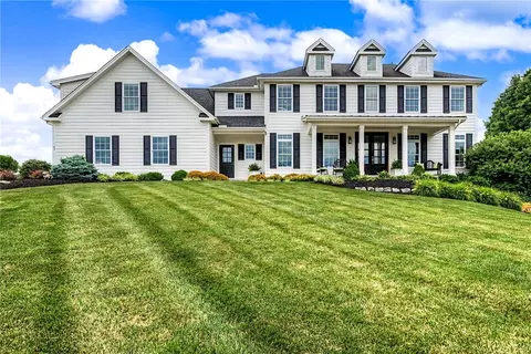 87 Carnoustie Ln, Springboro, OH 45066