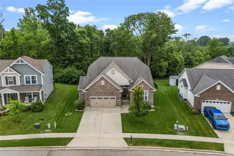 1454 Indigo Dr, Fairborn, OH 45324