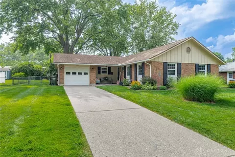 4225 Fernbrook St, Kettering, OH 45440