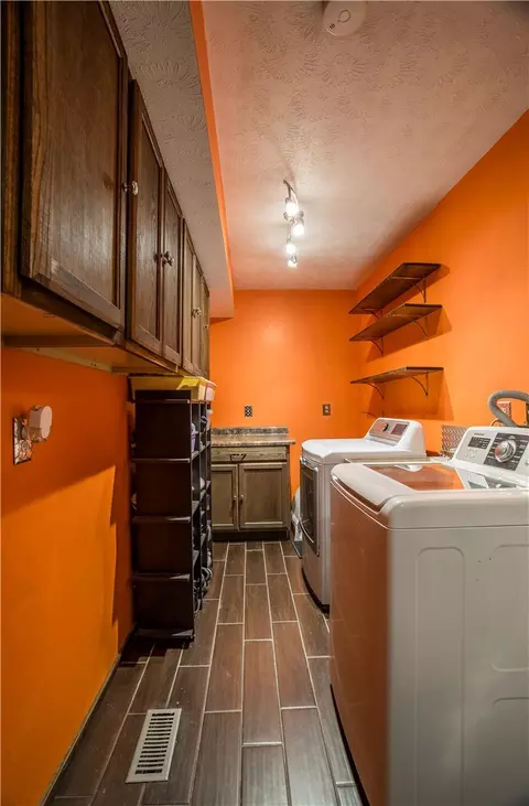 Other - 2425 Black Oak Dr, Troy, OH 45373 photo 7 of 9