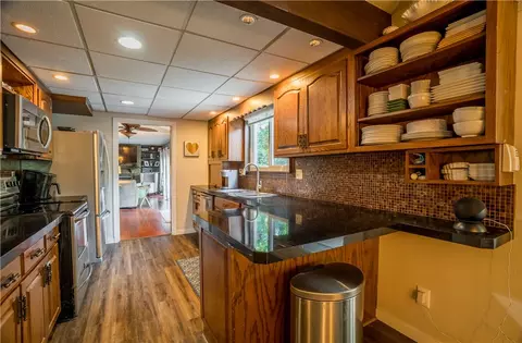 Kitchen - 2425 Black Oak Dr, Troy, OH 45373 photo 2 of 3