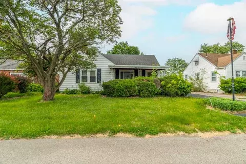 3740 Evansville Ave, Dayton, OH 45406