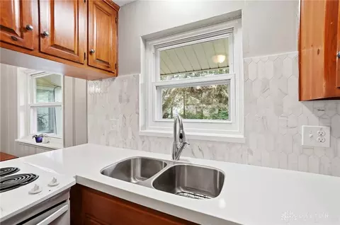 Kitchen - 4309 Maxlin Rd, Kettering, OH 45429 photo 3 of 3