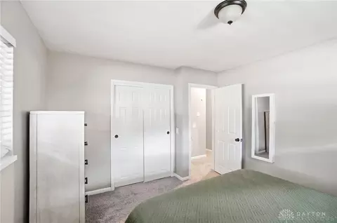 Bedroom - 4309 Maxlin Rd, Kettering, OH 45429 photo 2 of 3