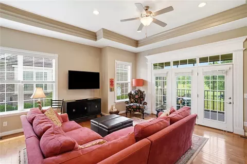 5875 Falling Brook Dr, Mason, OH 45040 photo 6