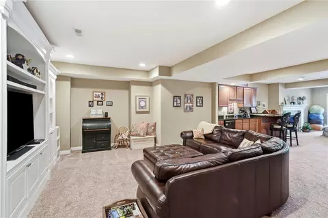 5875 Falling Brook Dr, Mason, OH 45040 photo 36