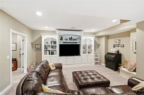 5875 Falling Brook Dr, Mason, OH 45040 photo 27