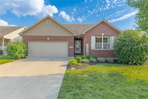 502 Stone Path Ct, Carlisle, OH 45005