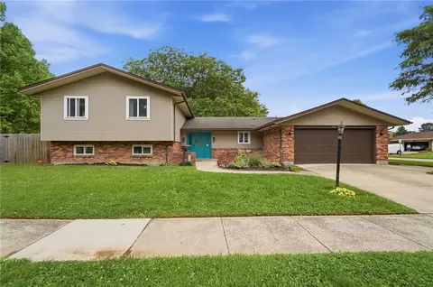 5196 Polen Dr, Kettering, OH 45440