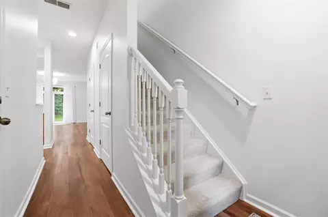Entry Way - 4307 Spyglass Hl, Mason, OH 45040 photo 5 of 9