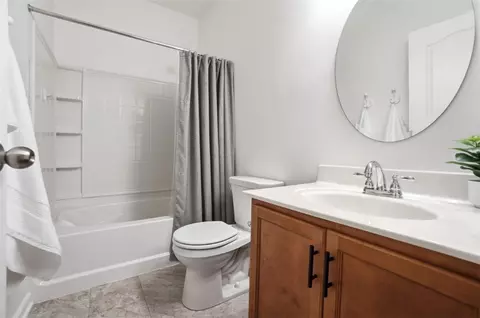 Bath - 4307 Spyglass Hl, Mason, OH 45040 photo 6 of 10