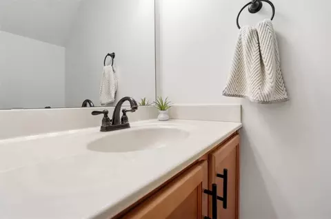 Bath - 4307 Spyglass Hl, Mason, OH 45040 photo 1 of 10