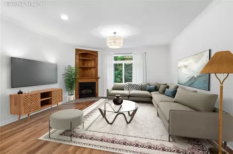 Living - 4307 Spyglass Hl, Mason, OH 45040 photo 3 of 5