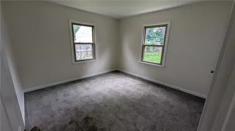 Bedroom - 2846 Research Blvd, Kettering, OH 45420 photo 3 of 5