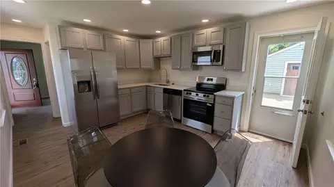 Kitchen - 2846 Research Blvd, Kettering, OH 45420 photo 1 of 2