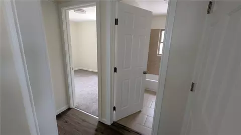 Entry Way - 2846 Research Blvd, Kettering, OH 45420 photo 2 of 8
