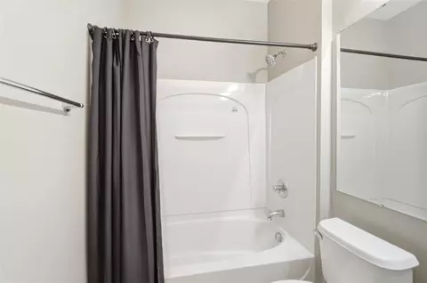 7462 Bridge Point Dr, Cincinnati, OH 45248 photo 34