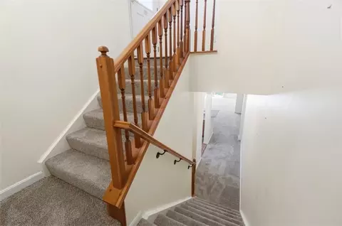 7462 Bridge Point Dr, Cincinnati, OH 45248 photo 8
