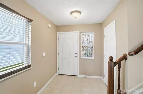 Entry Way - 321 Heftner Cir, Maineville, OH 45039 photo 1 of 4