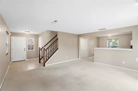 Living - 321 Heftner Cir, Maineville, OH 45039 photo 5 of 5