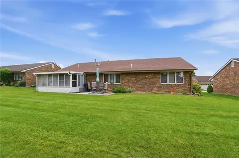 Exterior - 1043 Armsgate Rd, Springfield, OH 45503 photo 9 of 11