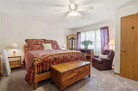 Bedroom - 1043 Armsgate Rd, Springfield, OH 45503 photo 1 of 6