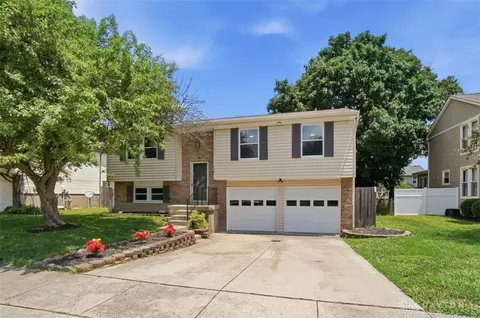 Exterior - 174 Circle Dr, Harrison, OH 45030 photo 3 of 15