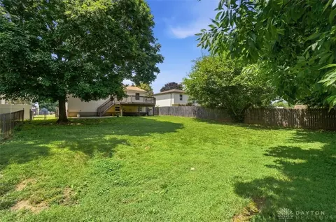 Exterior - 174 Circle Dr, Harrison, OH 45030 photo 12 of 15