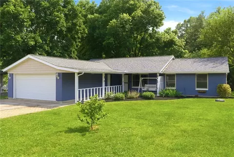4119 Beach Trl, Jamestown, OH 45335