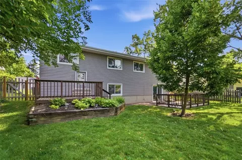 Exterior - 72 Martha Ave, Centerville, OH 45458 photo 5 of 10