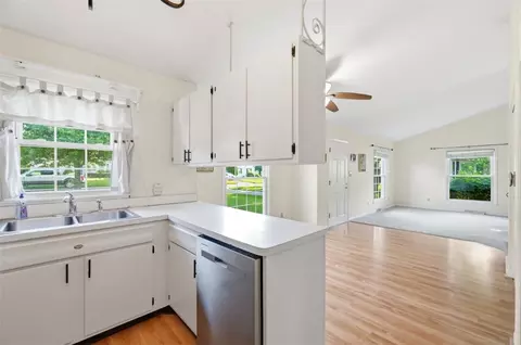 Kitchen - 72 Martha Ave, Centerville, OH 45458 photo 1 of 3
