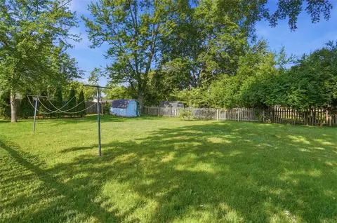 Exterior - 72 Martha Ave, Centerville, OH 45458 photo 9 of 10
