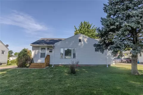 345 Murchison Ln, Riverside, OH 45431
