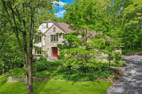 9701 Loveland Madeira Rd, Symmes Twp, OH 45140