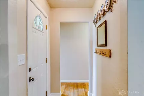 Entry Way - 4841 Ridgewood Rd, Springfield, OH 45503 photo 1 of 5