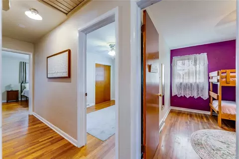 Entry Way - 4841 Ridgewood Rd, Springfield, OH 45503 photo 3 of 5
