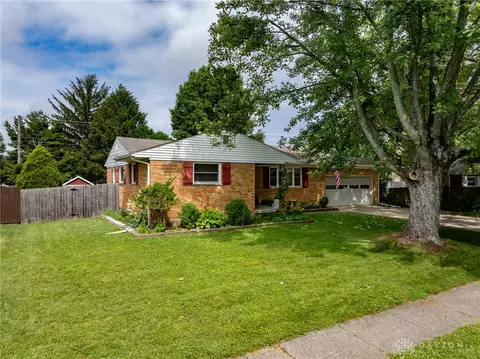 Exterior - 4841 Ridgewood Rd, Springfield, OH 45503 photo 9 of 10