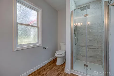 Bath - 7926 Normandy Ln, Centerville, OH 45459 photo 7 of 8