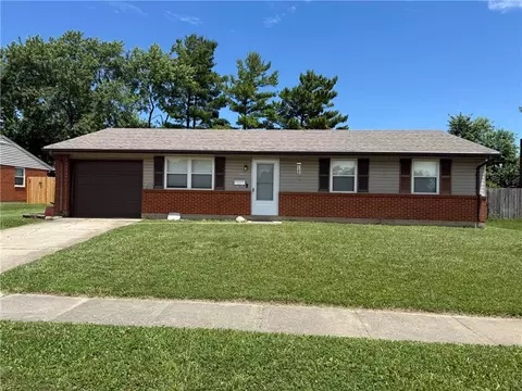 741 Homeway Dr, New Lebanon, OH 45345