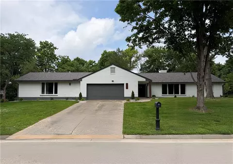 801 Southford Ave, Dayton, OH 45429