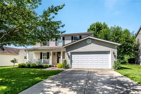 1633 Cantebury Ln, Lebanon, OH 45036