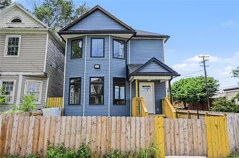 67 Burlington Ave, Dayton, OH 45403