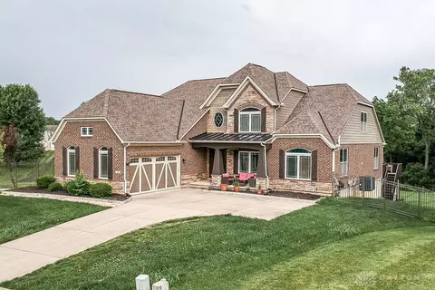 51 Ruppert Ct, Franklin, OH 45005