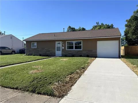 869 Foley Dr, Vandalia, OH 45377
