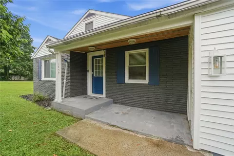 1459 Wiley St, Fairborn, OH 45324
