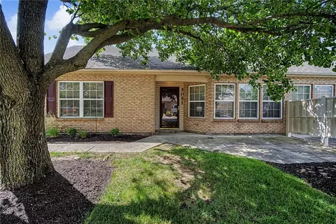 5051 Twin Lakes Cir, Clayton, OH 45315