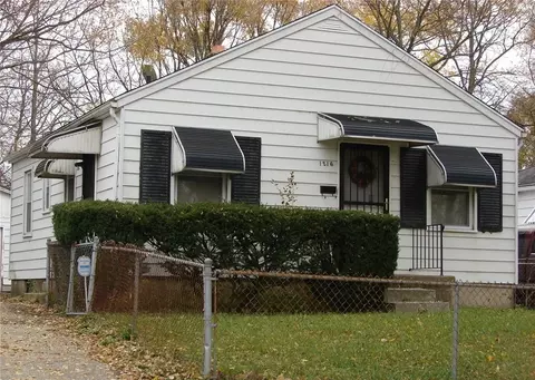 1216 Alcott Dr, Dayton, OH 45406