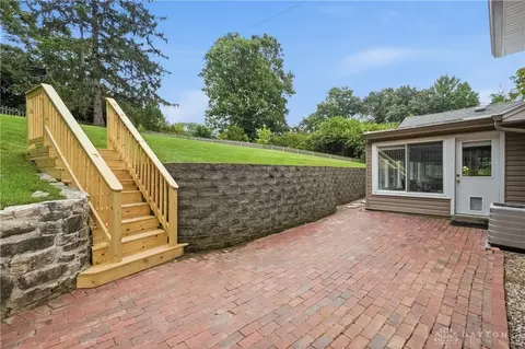 Exterior - 4222 Lotz Rd, Kettering, OH 45429 photo 3 of 15